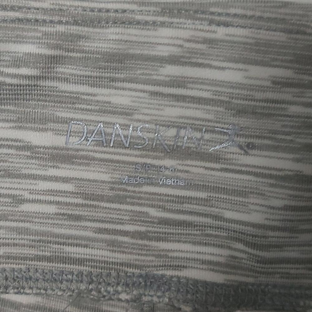Danskin Grey/White Capri Legging S Exercise Athleisure Activewear Cozycore Comfy - Picture 9 of 11